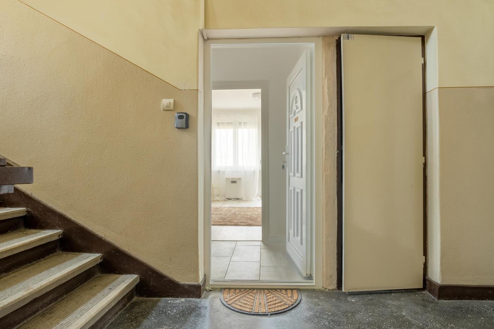 Malompark Apartman With Free Parking Debrecen Extérieur photo