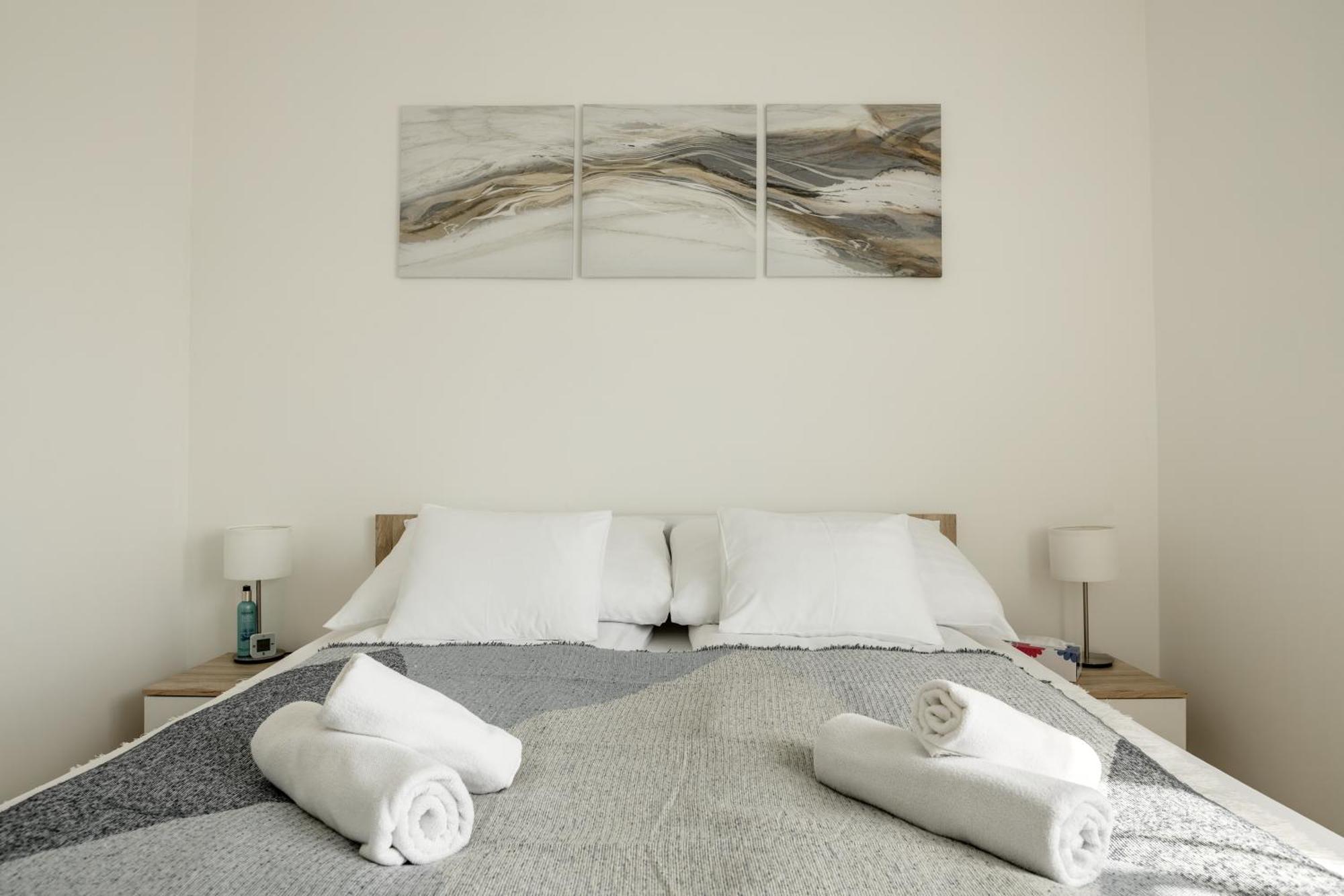 Malompark Apartman With Free Parking Debrecen Extérieur photo